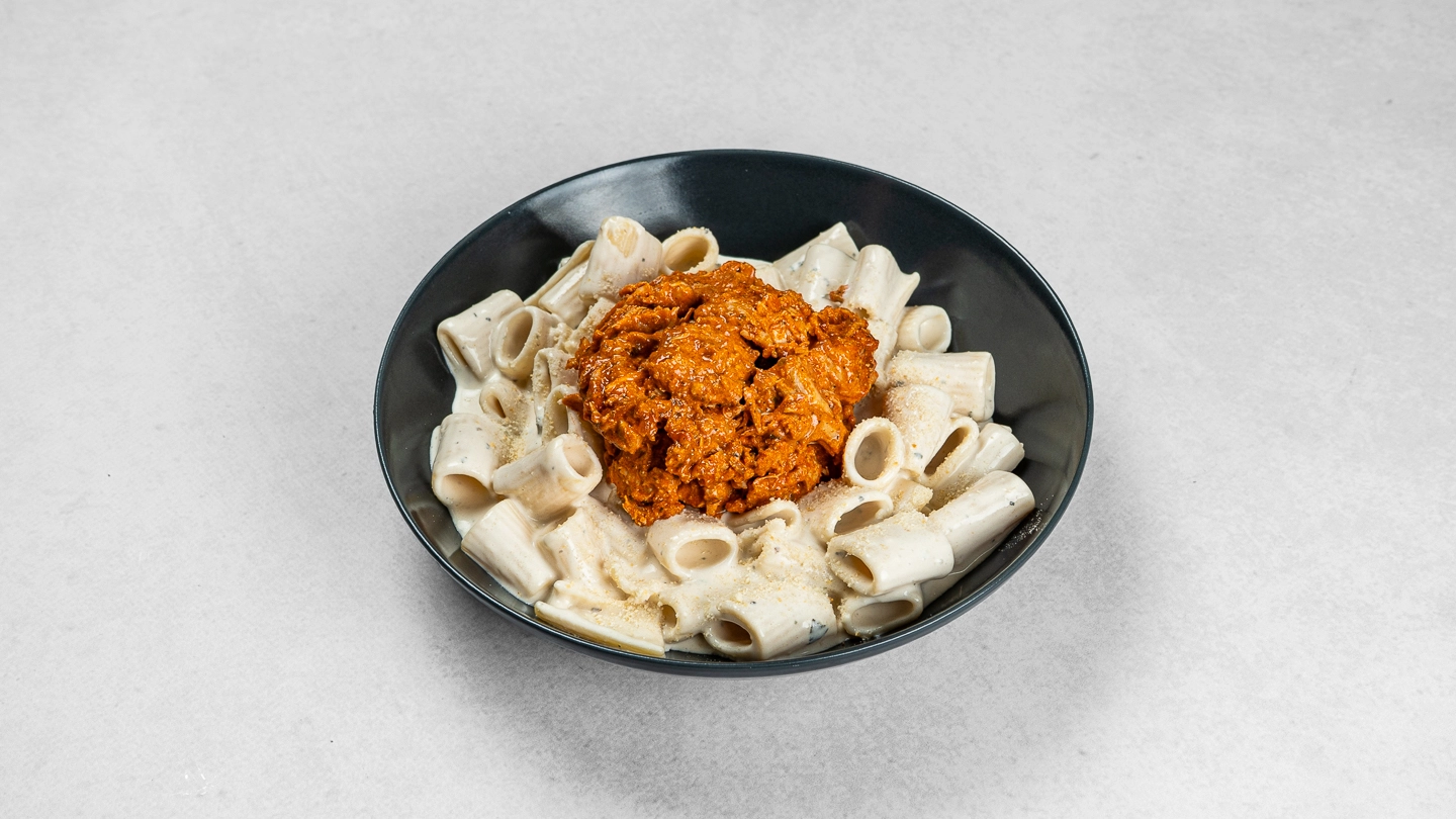 M9 Silk Chicken Pasta Bowl